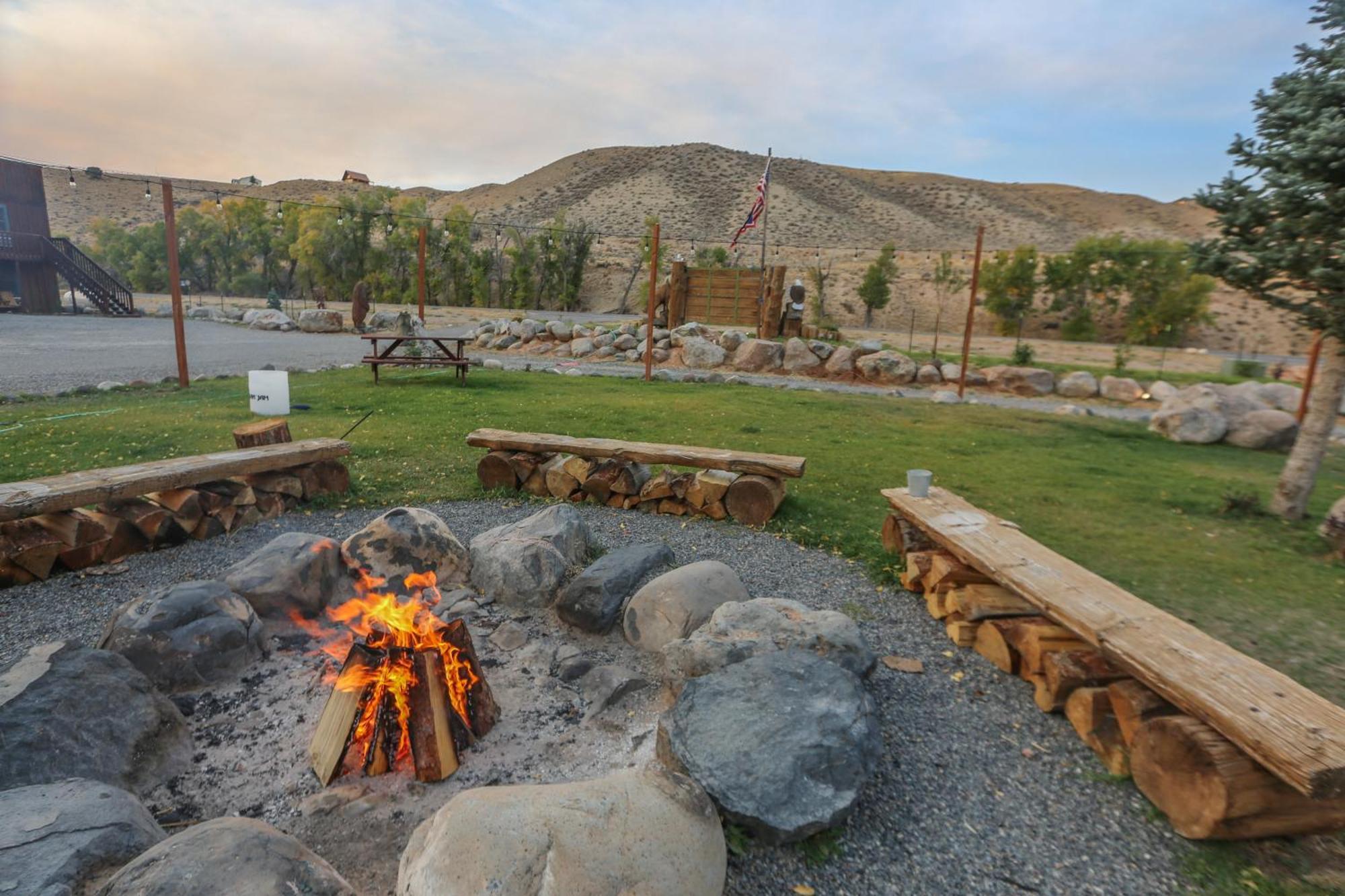 Chinook Winds Lodge Dubois Buitenkant foto